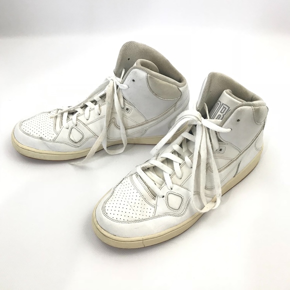 white nike shoes mens high tops